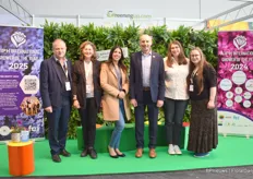 The team of AIPH, who organized the AIPH Awards on the first evening of the exhibition, see here the winners: https://www.floraldaily.com/article/9594742/greenwood-plants-uk-wins-aiph-international-grower-of-the-year-2024/ 